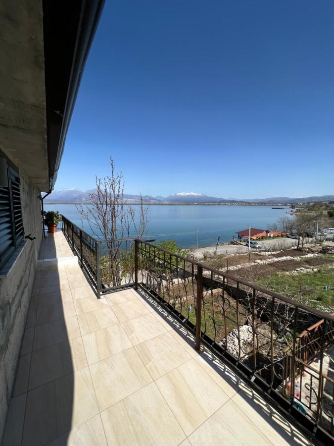 Lakefront House Shiroka Екстер'єр фото