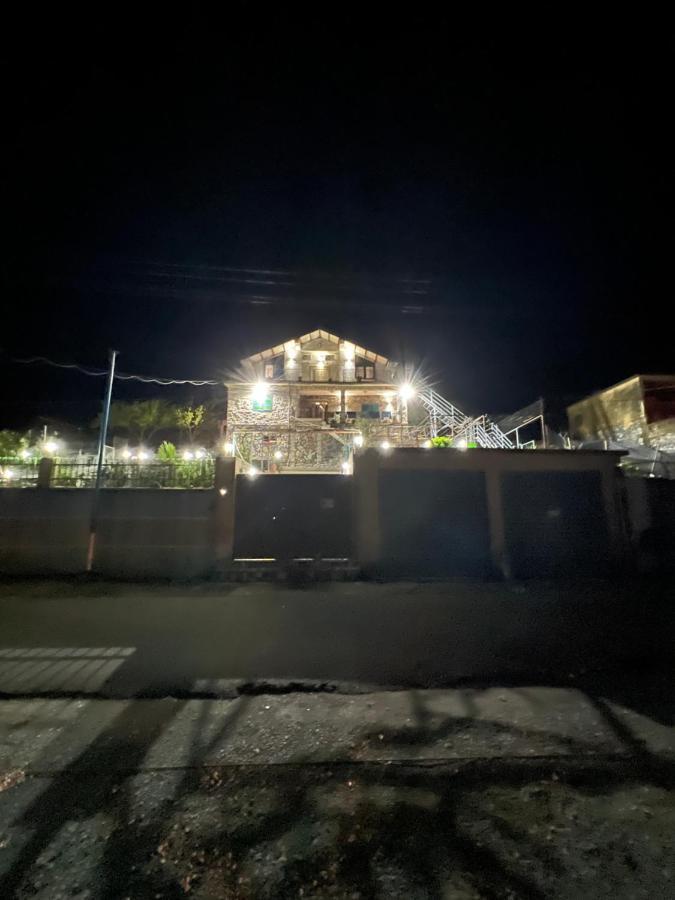 Lakefront House Shiroka Екстер'єр фото