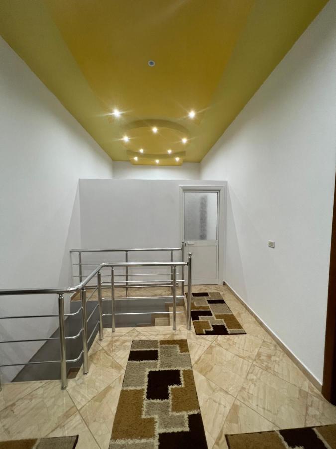 Lakefront House Shiroka Екстер'єр фото