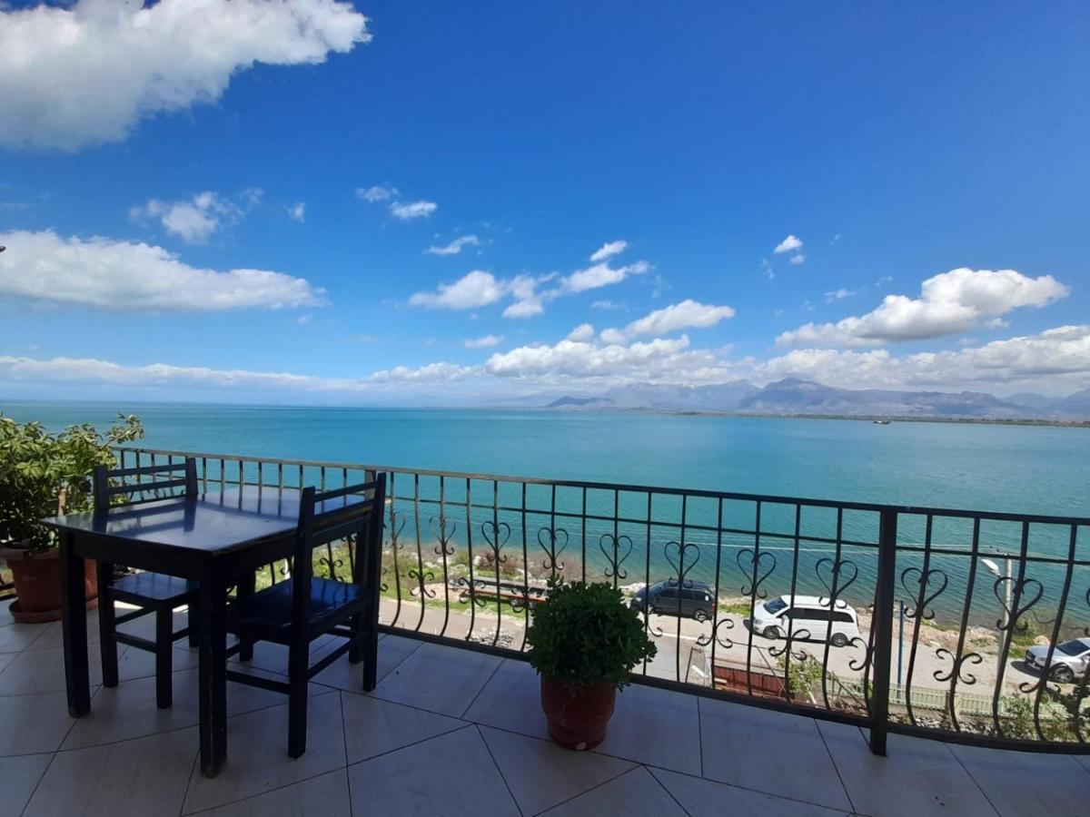Lakefront House Shiroka Екстер'єр фото