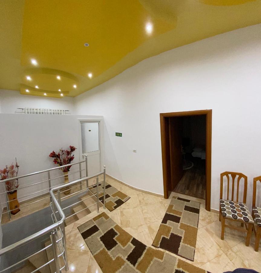 Lakefront House Shiroka Екстер'єр фото
