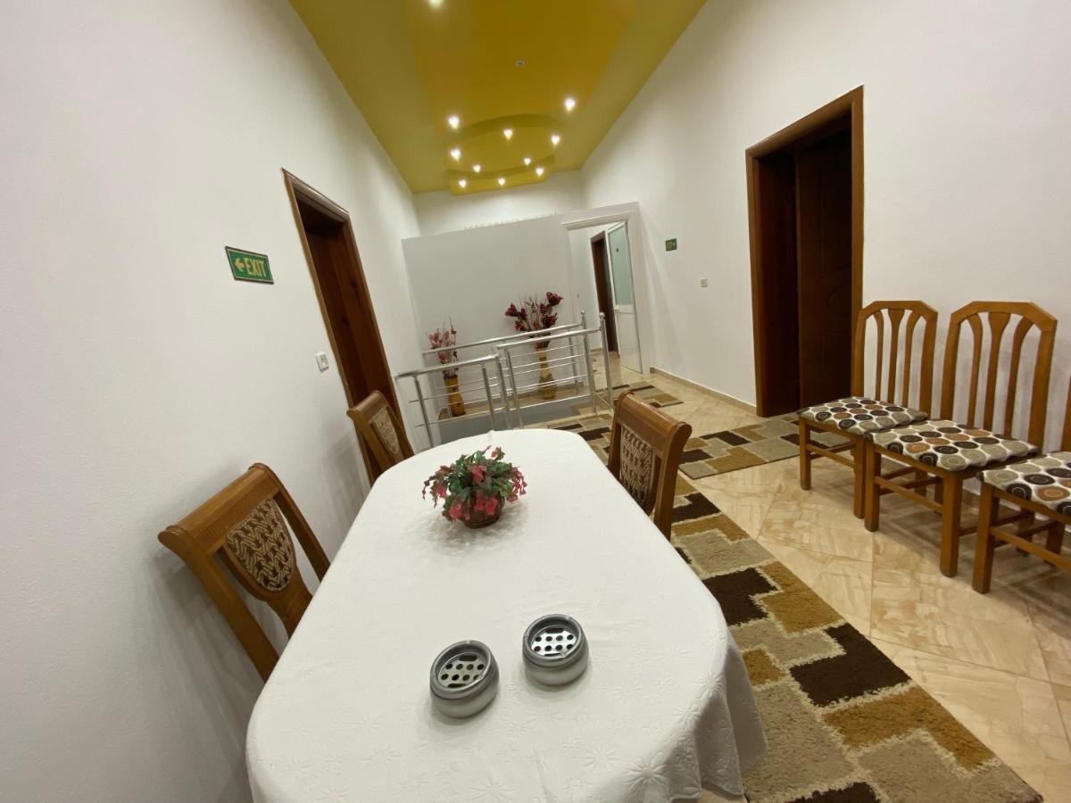 Lakefront House Shiroka Екстер'єр фото