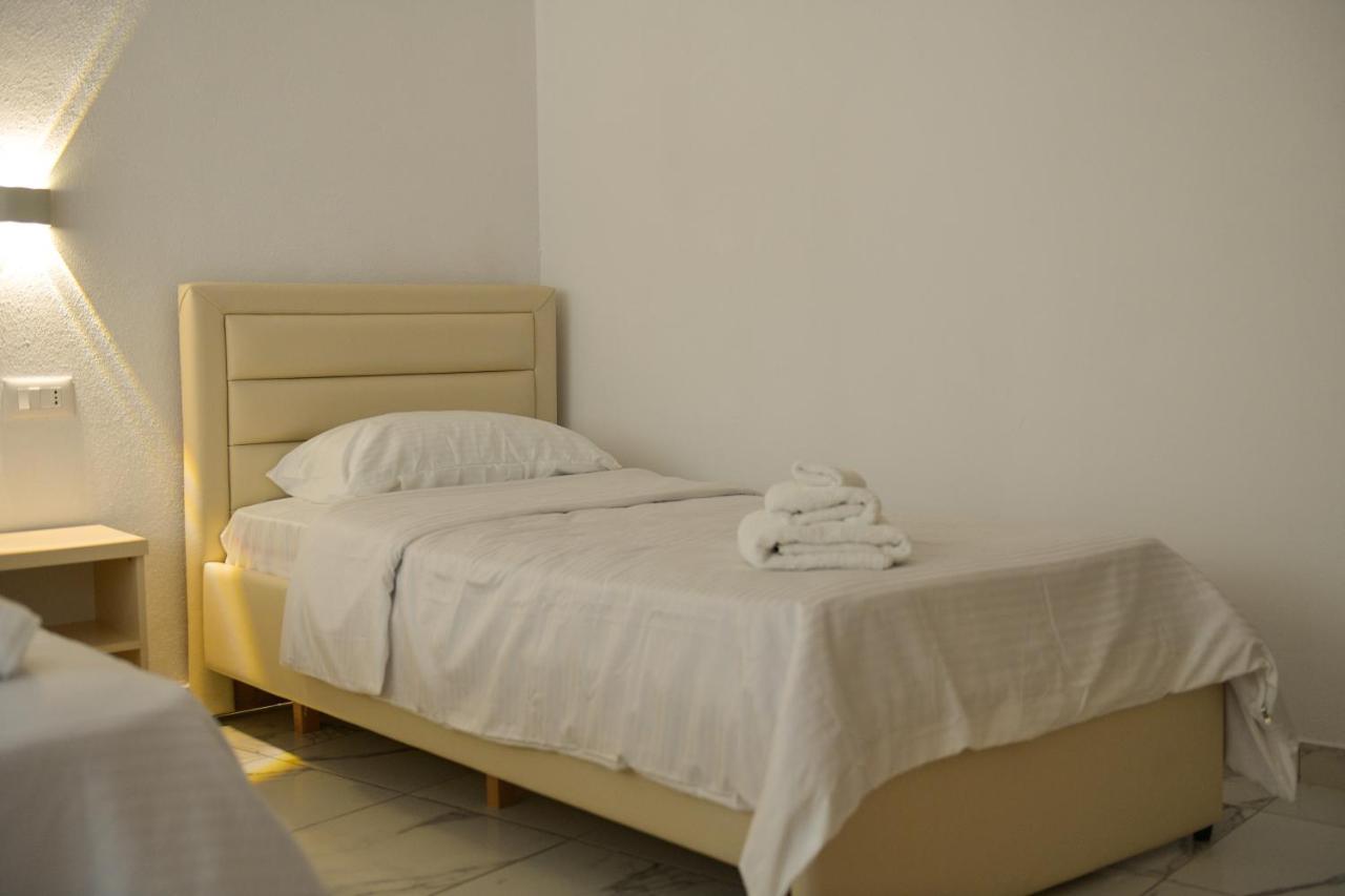 Lakefront House Shiroka Екстер'єр фото