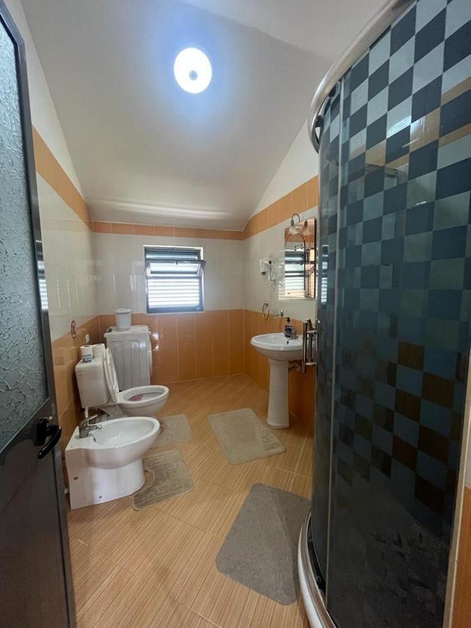 Lakefront House Shiroka Екстер'єр фото
